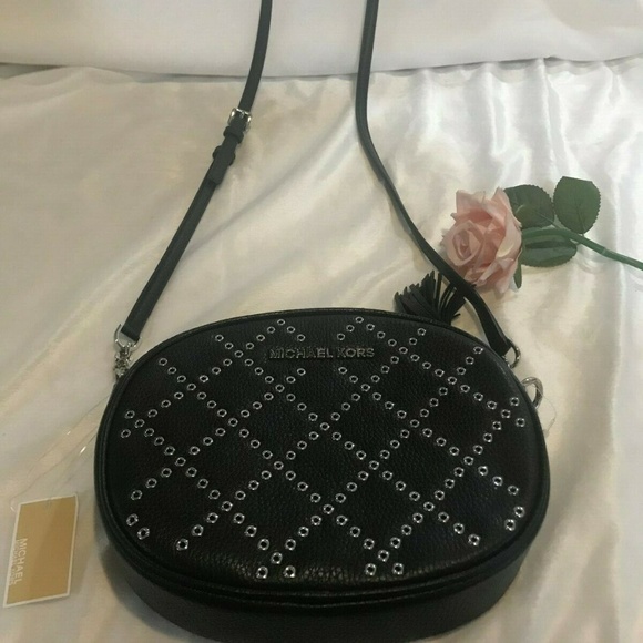 Michael Kors Ginny Grommet Studded MD BlackLeather